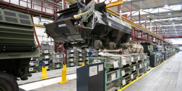 Western arms makers see revenues booming on Ukraine conflict