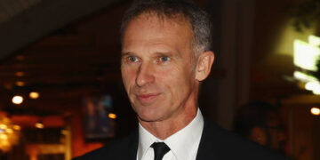 NHL should force Russian players to speak out against own nation – hockey icon