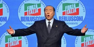 Berlusconi family to evict ‘erotic party’ women – media