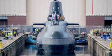 UK nuclear submarine barely avoids disaster – Sun