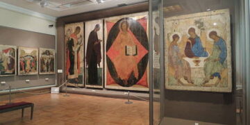 Russian patriarch announces discovery of long lost icon