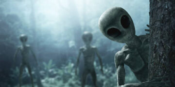 CIA retrieved ‘intact’ UFOs – Daily Mail