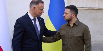 Ex-NATO chief wants Ukraine to join without lost territories