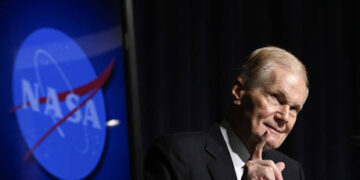 Pentagon launches UFO reporting tool