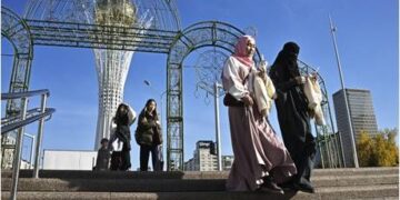 EU court approves headscarf bans