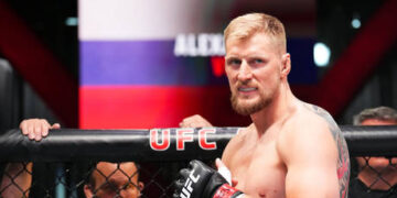 Russian star tops prestigious UFC rankings