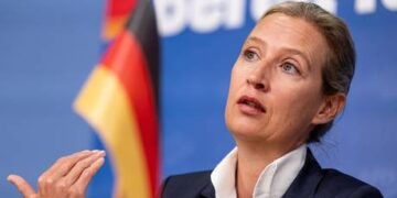 German state labels rising party as ‘extremist’
