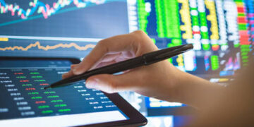 Key Russian bank limits remote work from abroad – RBK