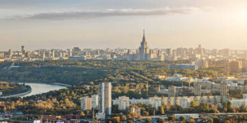 Russia shrugging off sanctions – Bloomberg   