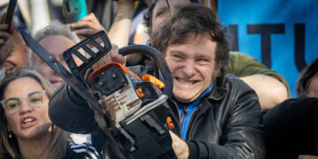 Milei picks ex-JPMorgan trader to dollarize Argentina’s economy