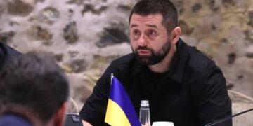 Putin aide reveals peace terms Russia offered to Ukraine