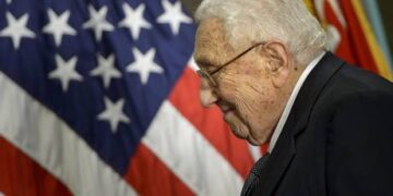 Putin remembers ‘outstanding’ Kissinger