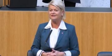 Budget 2024: Rede von Verteidigungsministerin Klaudia Tanner
