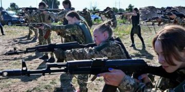 Ukraine struggling to find fresh conscripts – WaPo