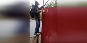 FSB detains man accused of Siberian train bombing