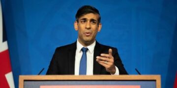 British MPs back Rwanda immigration bill