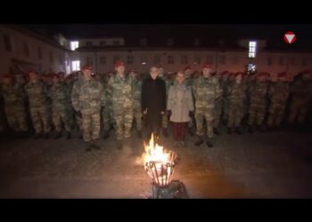 Weihnachtsfeier der Garde mit Verteidigungsministerin Tanner und Bundespräsident Van der Bellen