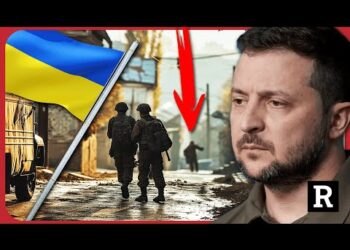 EX-CIA “Zelenksy’s time has RUN OUT and he knows it” | Redacted with Clayton Morris