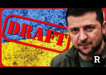 What Zelensky is doing now should TERRIFY all Ukrainians, this is madness | Redacted News