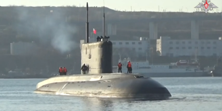 Russian warships launch exercises in Far East (VIDEO)