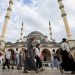Russian region bans Muslim headdress from schools