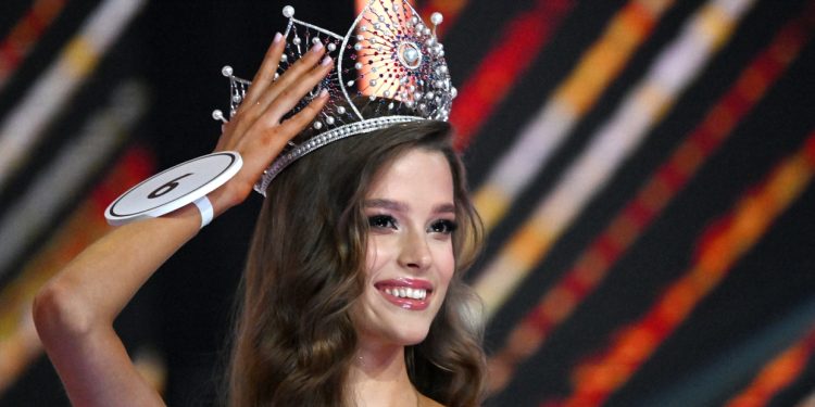 Beauty pageant crowns Miss Russia 2024 (PHOTOS)