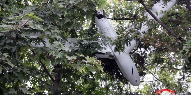 Pyongyang displays suspected South Korean drone (PHOTOS)