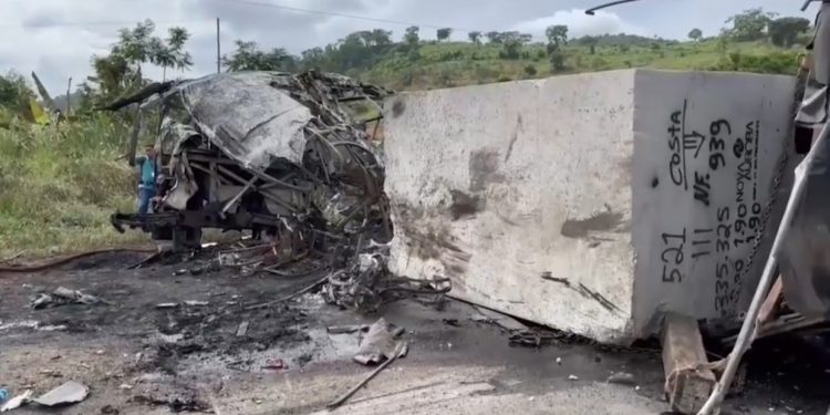 Bus crash in Brazil leaves dozens dead