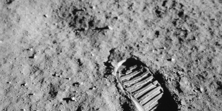 Moon is in danger – NGO