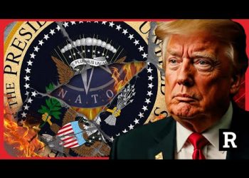 “Trump better watch his back” NEOCONS and Warmongers are trying DESTROY his presidency | Redacted