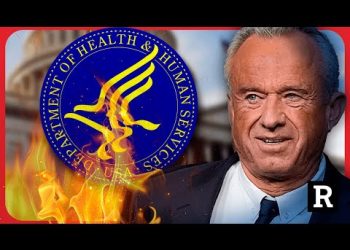 BOMBSHELL! RFK, Jr. EXPOSES Senators who are in bed with Big Pharma during hearing | Redacted