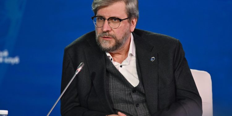 ‘A ceasefire only benefits those who are retreating’: Russia’s top foreign relations experts and actors react to US-Ukraine talks