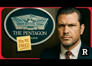 “The WARMONGERS are trying to take down Pete Hegseth” will Trump stop them? w Lt Col. Daniel Davis