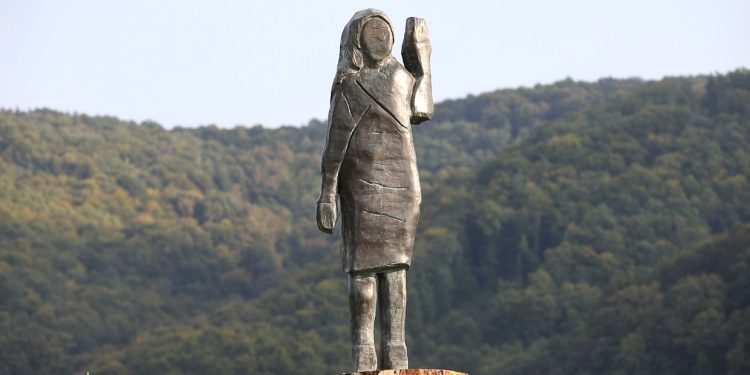 Statue of Melania Trump vandalized in Slovenia (PHOTOS)