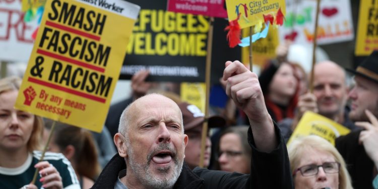 Clashes and arrests at asylum protests across UK