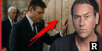 Why are these Congress clowns kissing a wall? | Redacted News