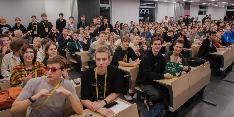 Russia invites young developers to join world’s first international IT Olympiad