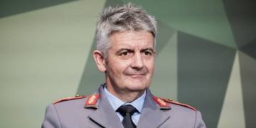 Russia could strike NATO much earlier than predicted – German defense chief