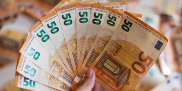 Ukrainian corruption schemes could have beneficiaries in EU – Lavrov