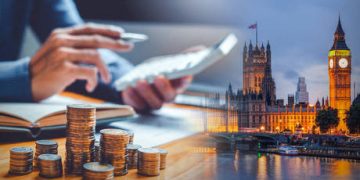 Britons getting poorer – report