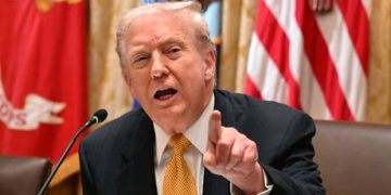 Trump announces ‘land strikes’ against drug cartels (VIDEO)