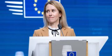 ‘Inept and uneducated’: Moscow ridicules EU official for rewriting history