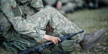 US gives NATO’s European members self-defense deadline – Reuters