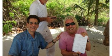 Democrats release new photos from Epstein estate