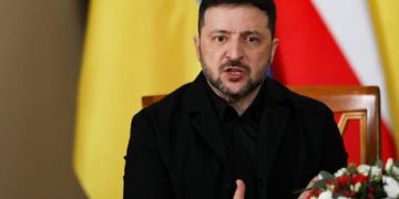 Zelensky would lose an election to his former top general – poll