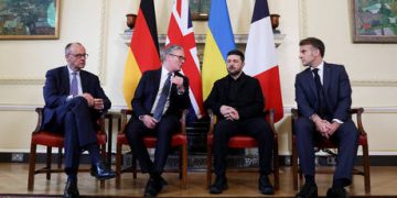 Kiev should start talking to Moscow – Ukrainian spy chief