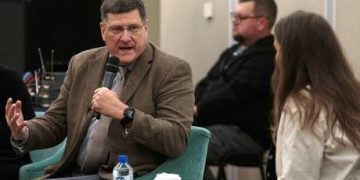 Scott Ritter say he was ‘de-banked’