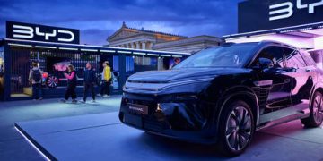 Chinese car brands closing showrooms in Russia – Kommersant