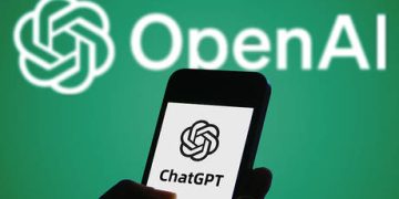 AI boom fuels fears of an industry bubble (VIDEO)