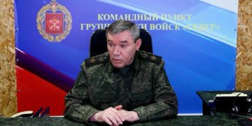 UK and France unveil troop commitments for Ukraine